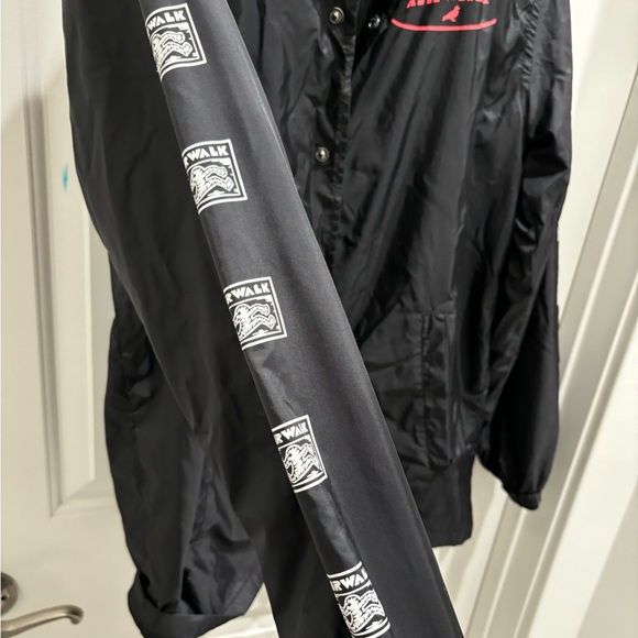 Vans black jacket - Picture 3 of 5